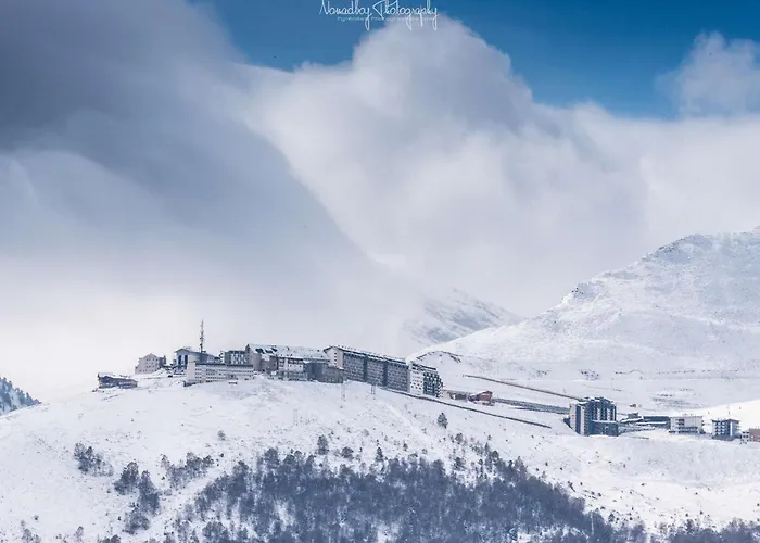 Cosy A Saint-lary-soulan, Aux Pieds - Fr-1-296-330 Apartment